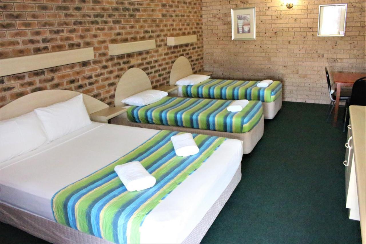 Castle Motor Lodge Bowen Dış mekan fotoğraf